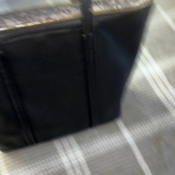 Vera Bradley Mallory Tote black - Picture 4 of 8